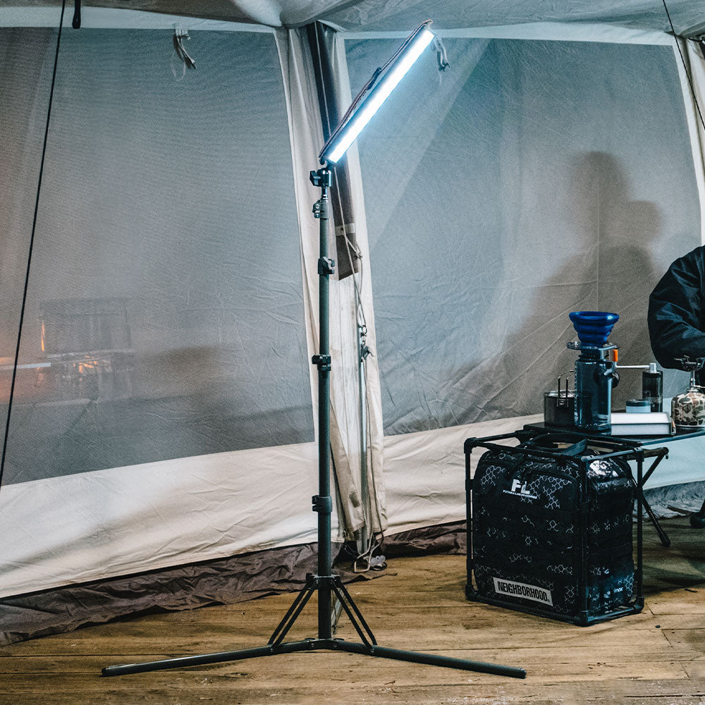 TRIPOD STAND