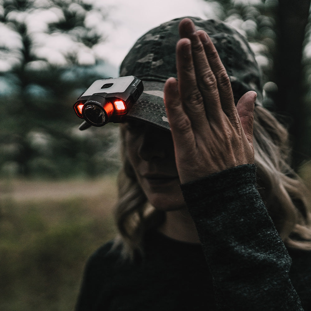 CAPON 120D Clip-On Wearable Light ??Rechargeable Cap Light for